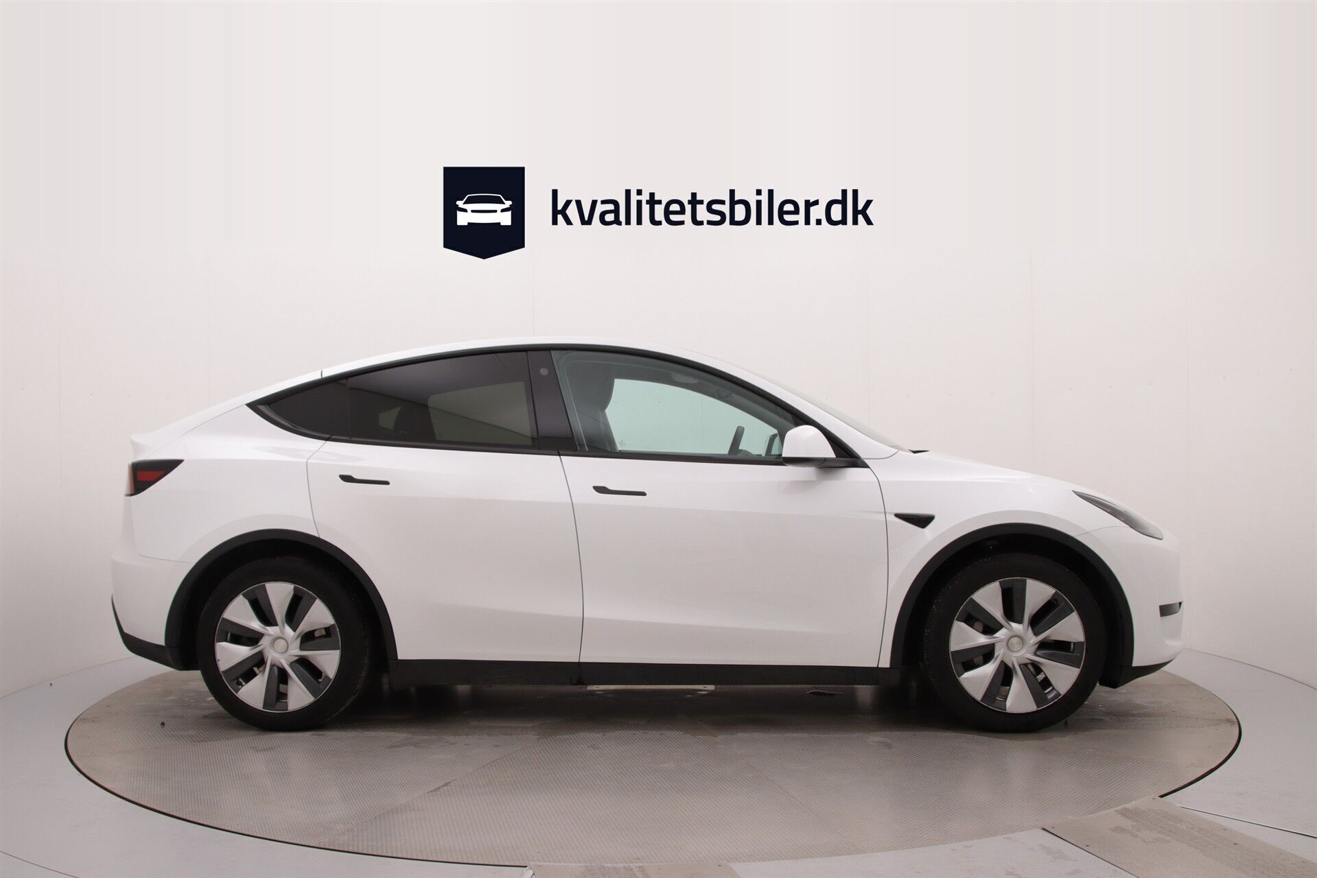 Tesla Model Y EL RWD 299HK 5d Aut.