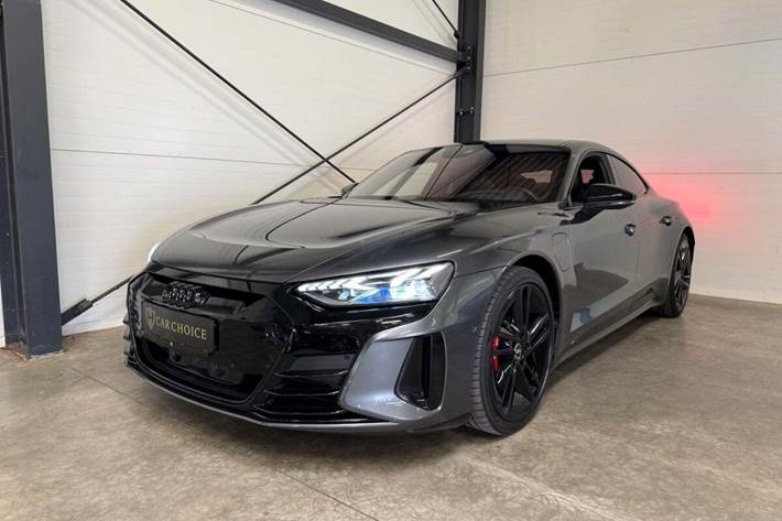 Sort Audi e-tron GT fra 2021