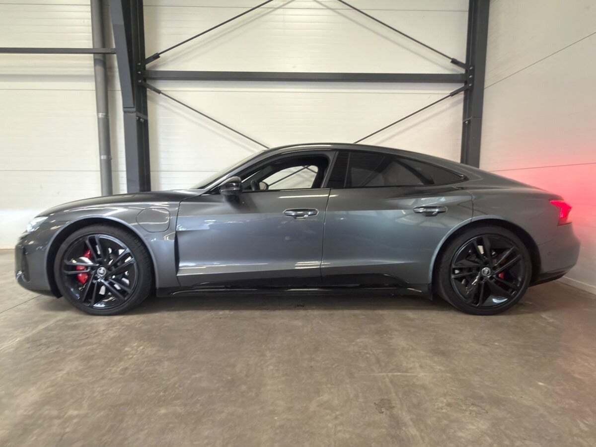 Audi e-tron GT quattro