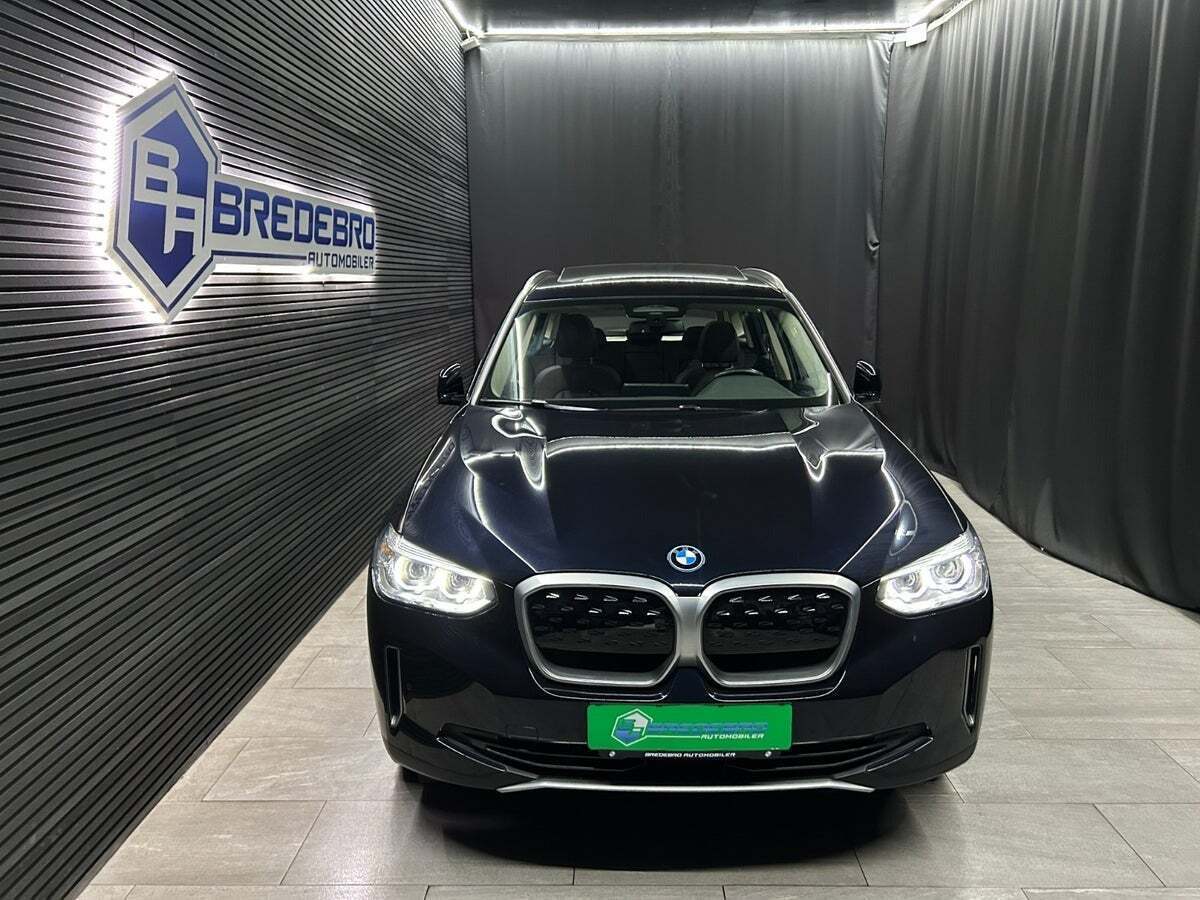BMW iX3 Inspiring