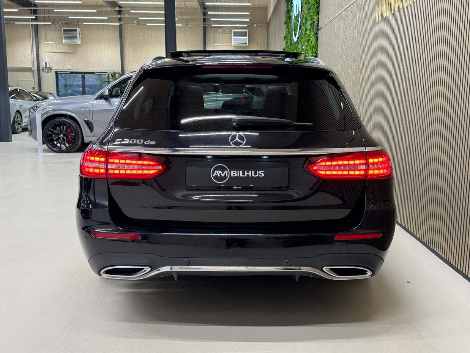 Mercedes E300 de 2,0 AMG Line stc. aut.