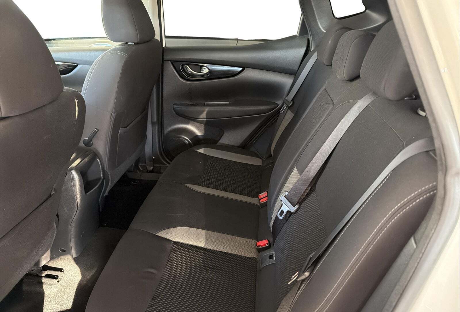 Nissan Qashqai 1,3 Dig-T 140 Acenta