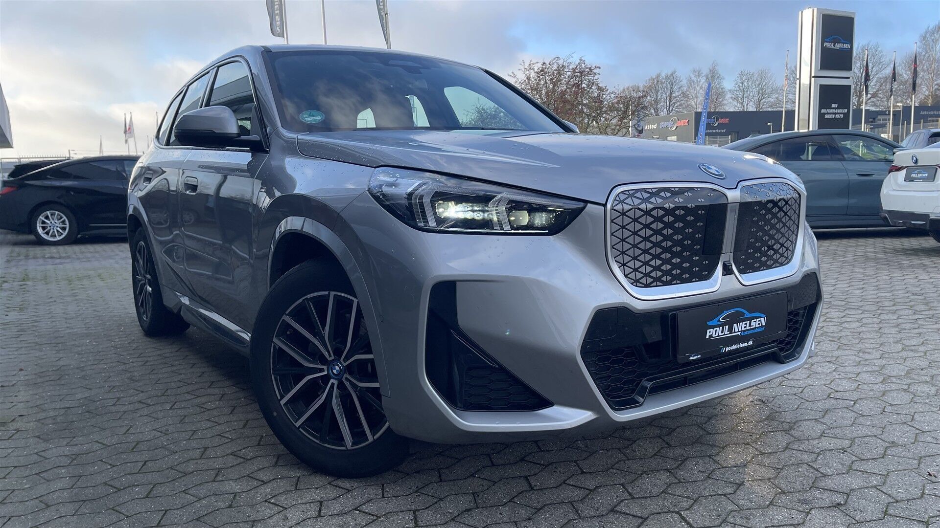 BMW iX1 xDrive30 EL Fully Charged 4x4 313HK 5d Aut.