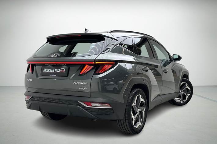Grå Hyundai Tucson fra 2021