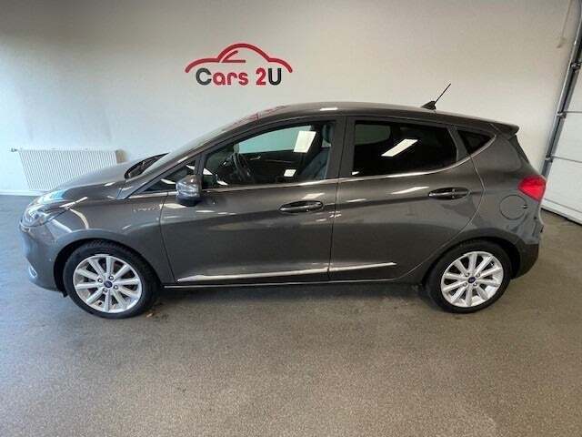 Ford Fiesta 1,0 EcoBoost mHEV Vignale