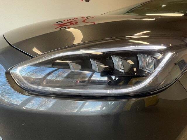 Ford Fiesta 1,0 EcoBoost mHEV Vignale