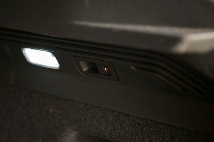 Grå VW ID.4 fra 2021