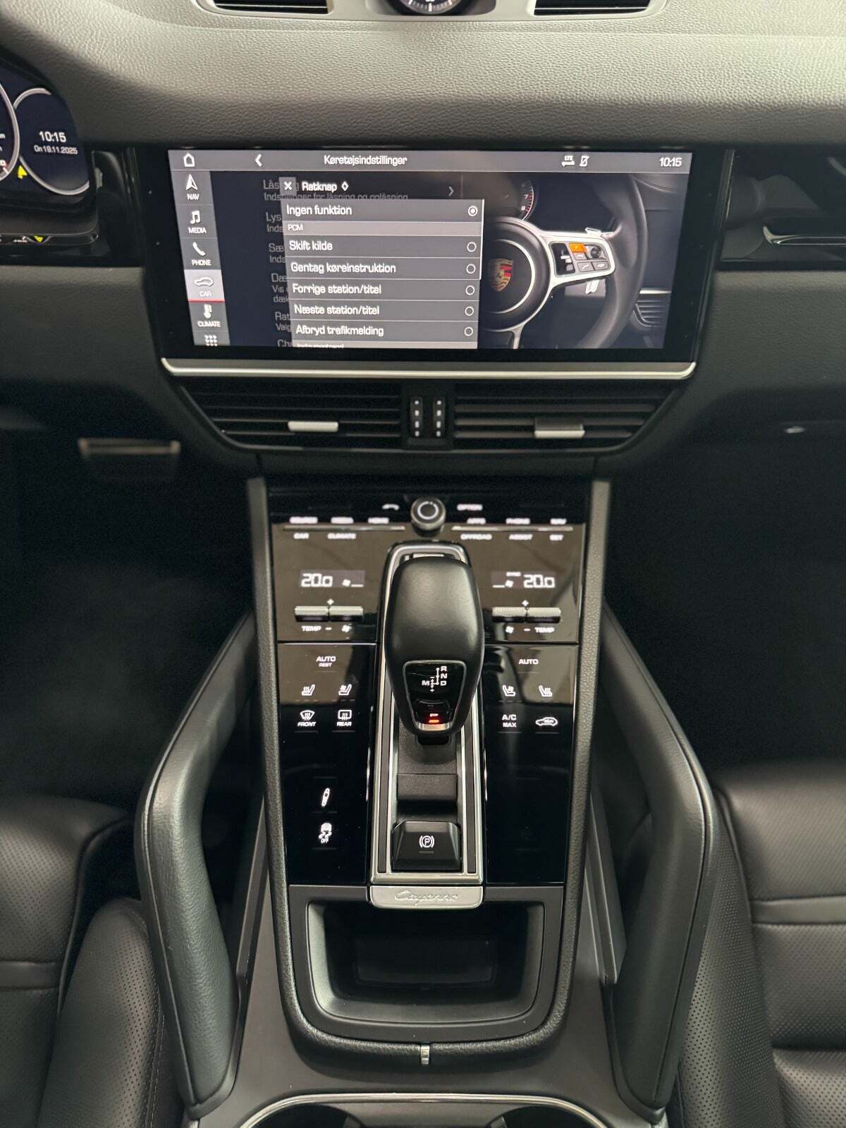 Grå Porsche Cayenne S fra 2019