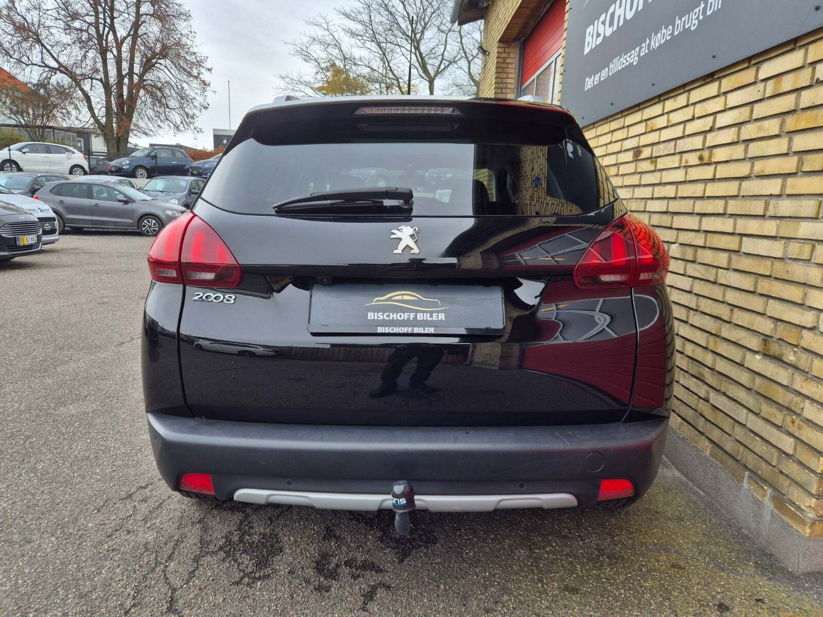 Peugeot 2008 1,5 BlueHDi 100 Allure Sky