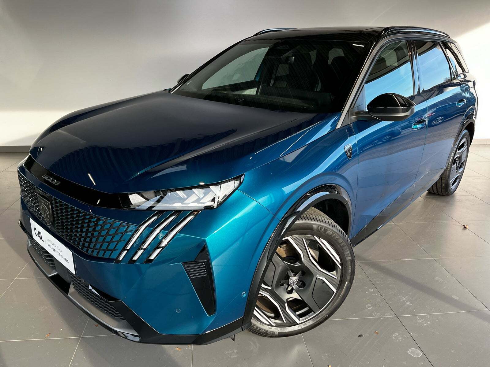 Peugeot e-5008 77 GT Pack 7prs