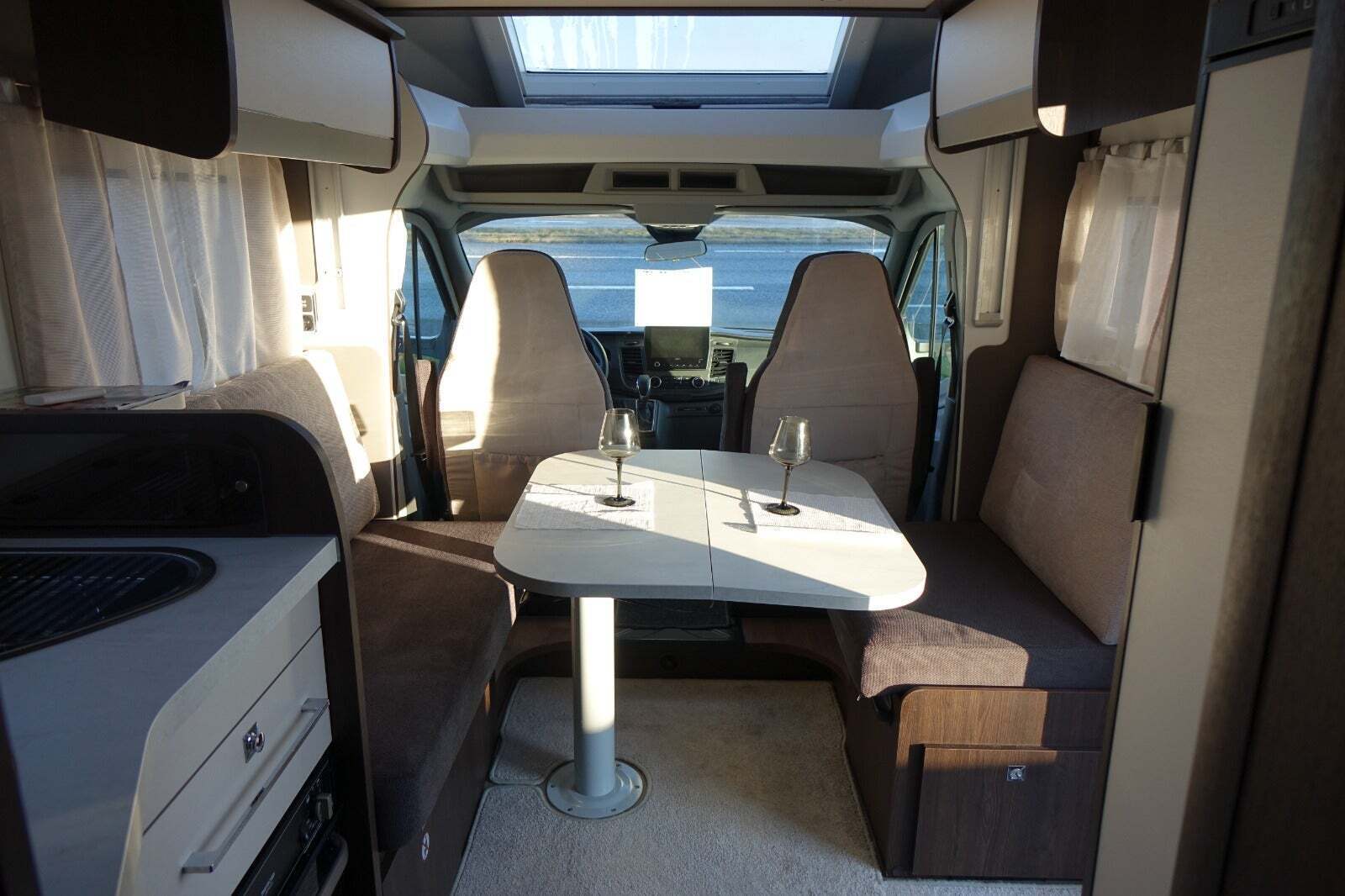 Ford Benimar 2,0 Tessoro T468 aut.