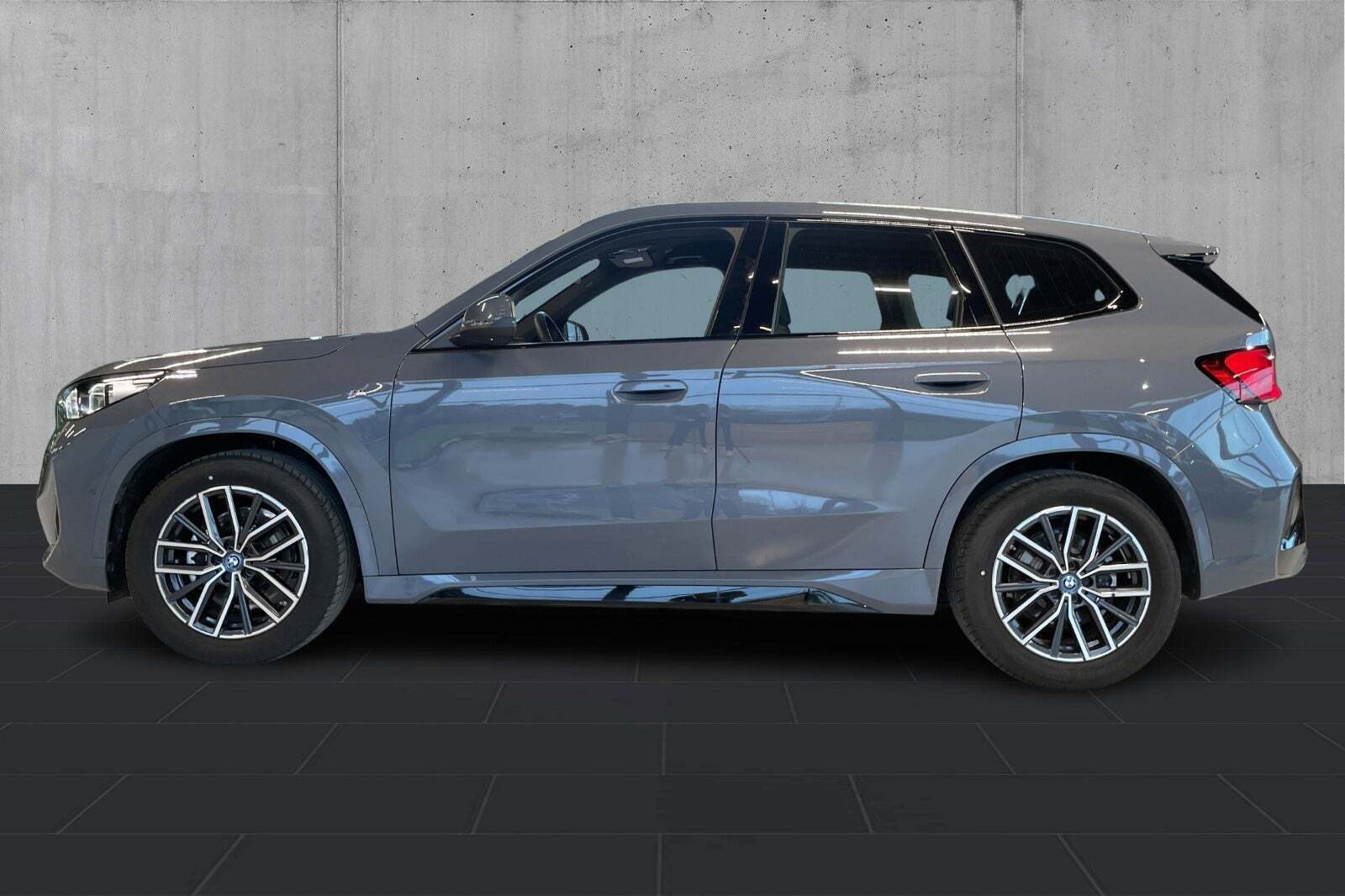 BMW iX1 eDrive20 M-Sport