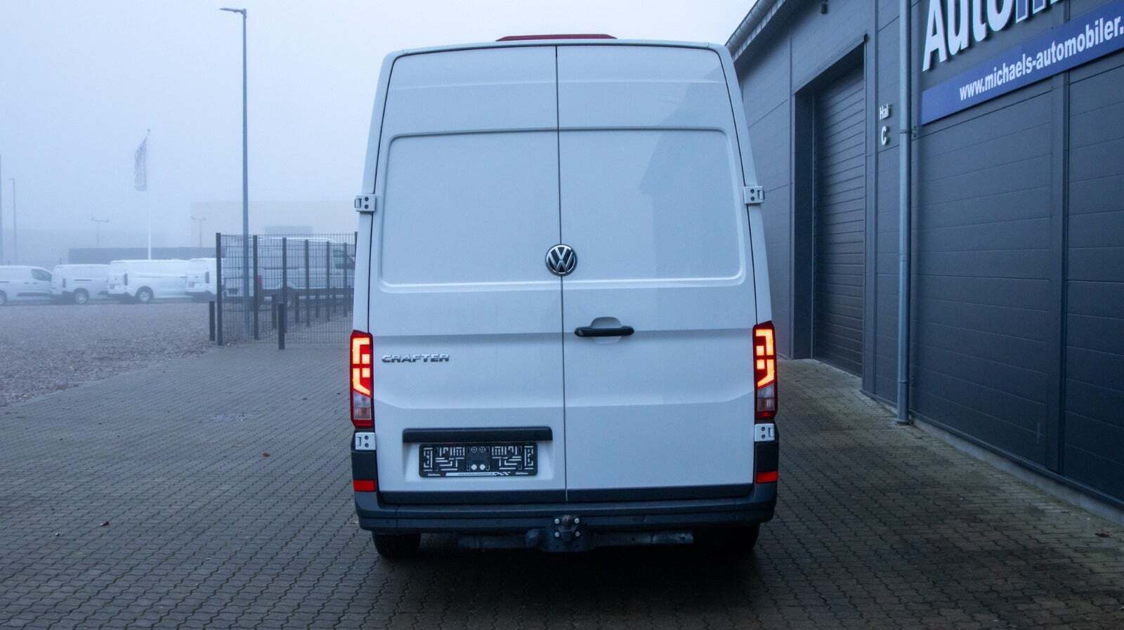 VW Crafter 35 2,0 TDi 102 Kassevogn L3H2