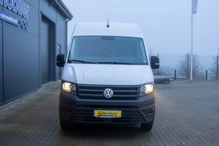 Hvid VW Crafter 35 fra 2024
