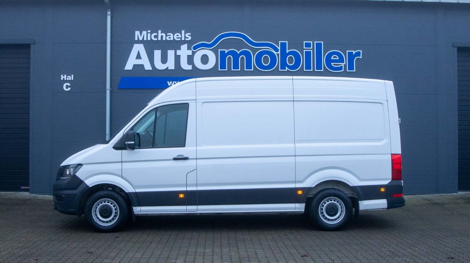 Hvid VW Crafter 35 fra 2024