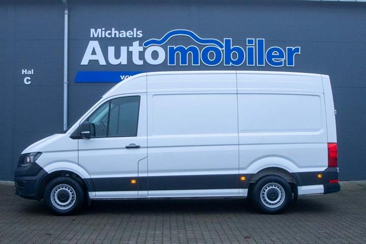 Hvid VW Crafter 35 fra 2024
