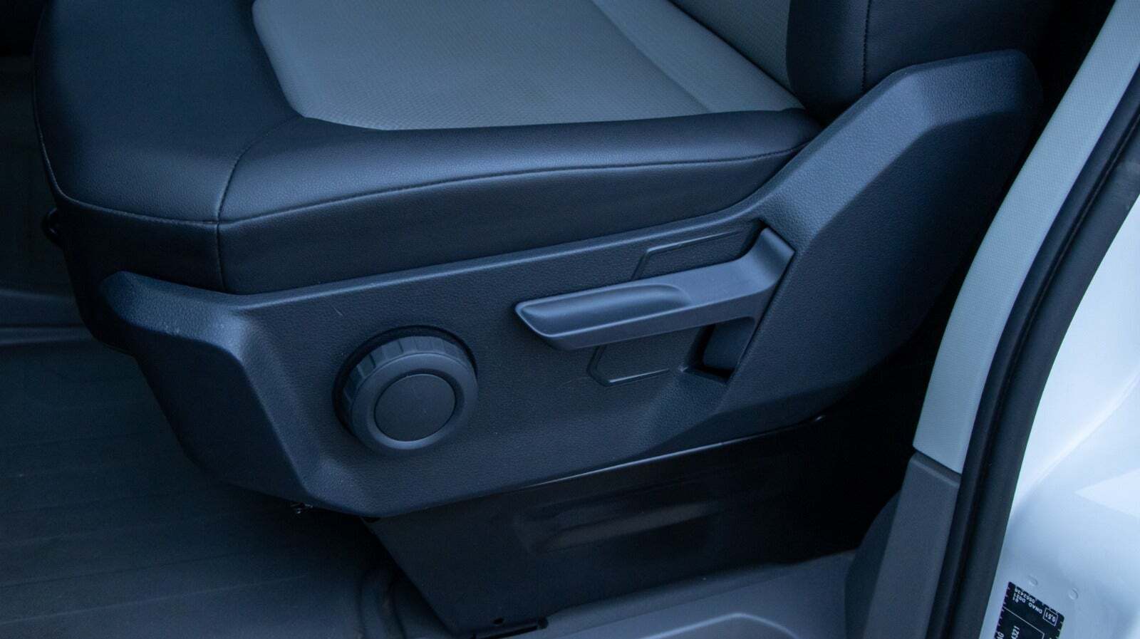 VW Crafter 35 2,0 TDi 102 Kassevogn L3H2