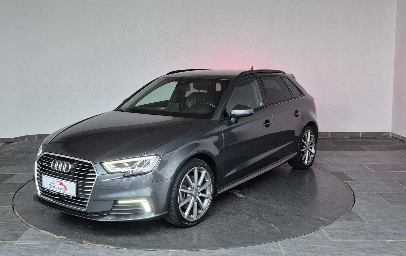 Audi A3 1,4 e-tron S-line Sportback S-tr.