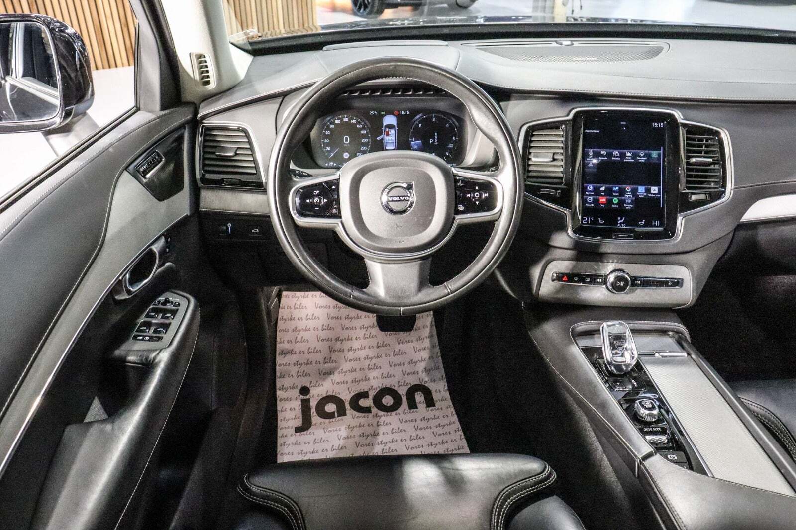 Sort Volvo XC90 fra 2020