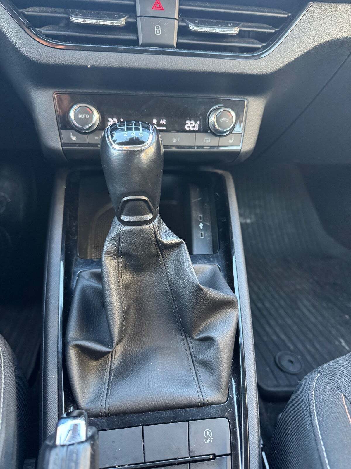 Blå Skoda Scala fra 2020