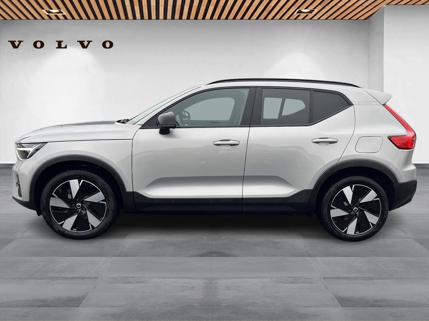 Volvo XC40 Recharge Extended Range Plus 252HK 5d Aut.