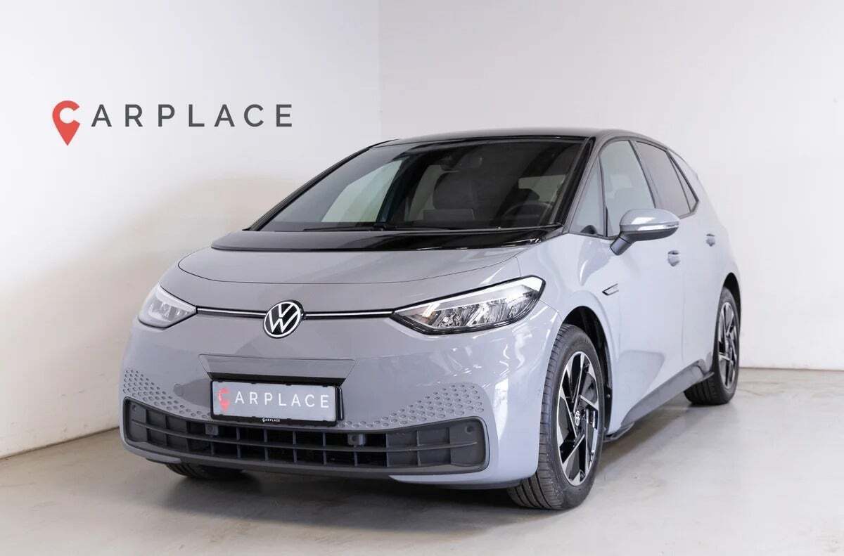 Grå VW ID.3 fra 2023 set udefra