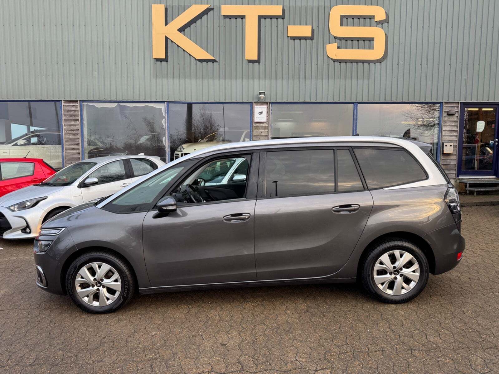 Citroën Grand C4 Picasso 1,6 BlueHDi 120 Intensive+ EAT6 7prs