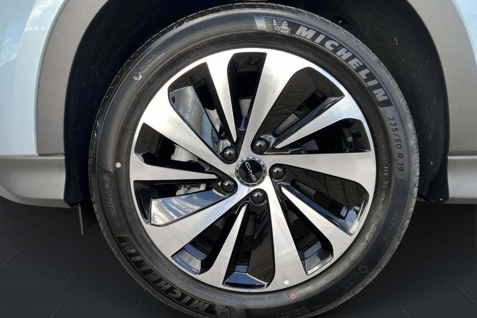 Blå BYD Seal U fra 2024