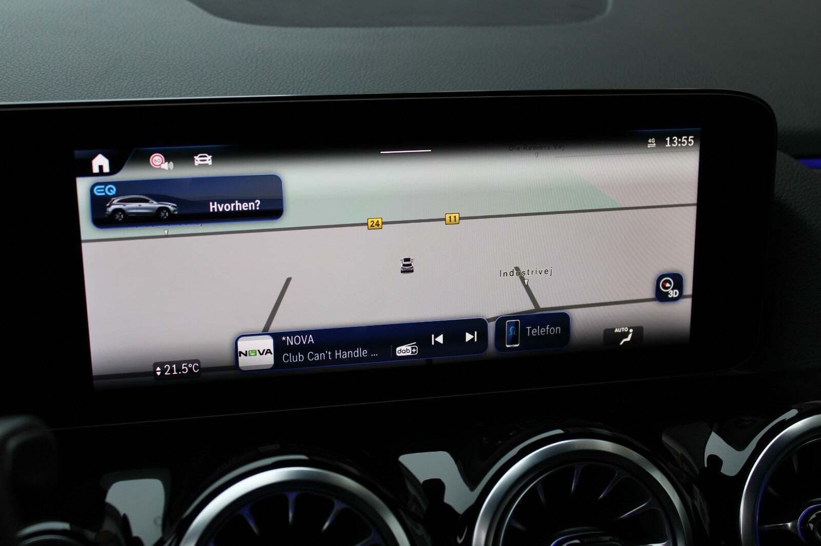 Grå Mercedes EQA250 fra 2024