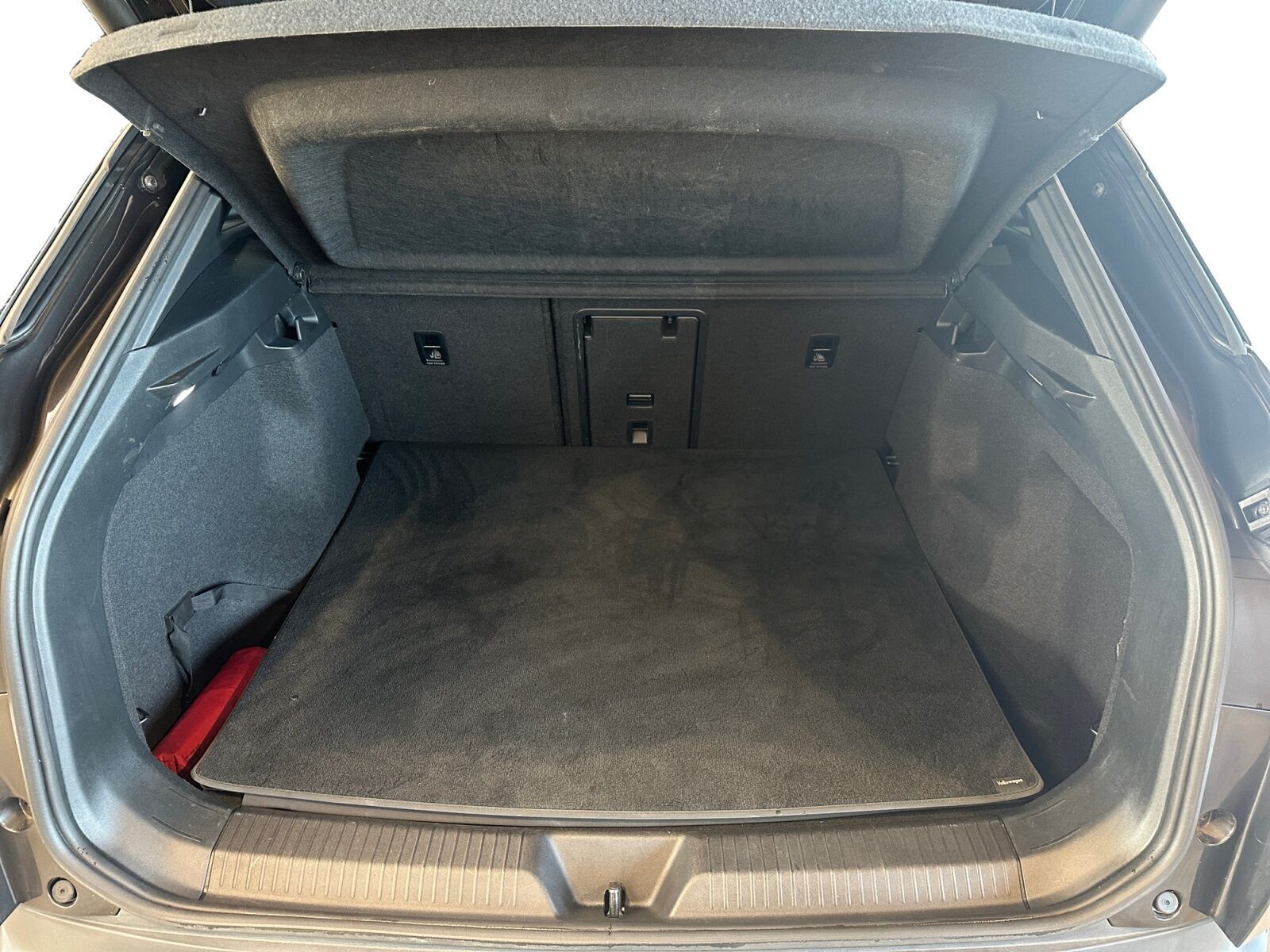 Grå VW ID.4 fra 2022