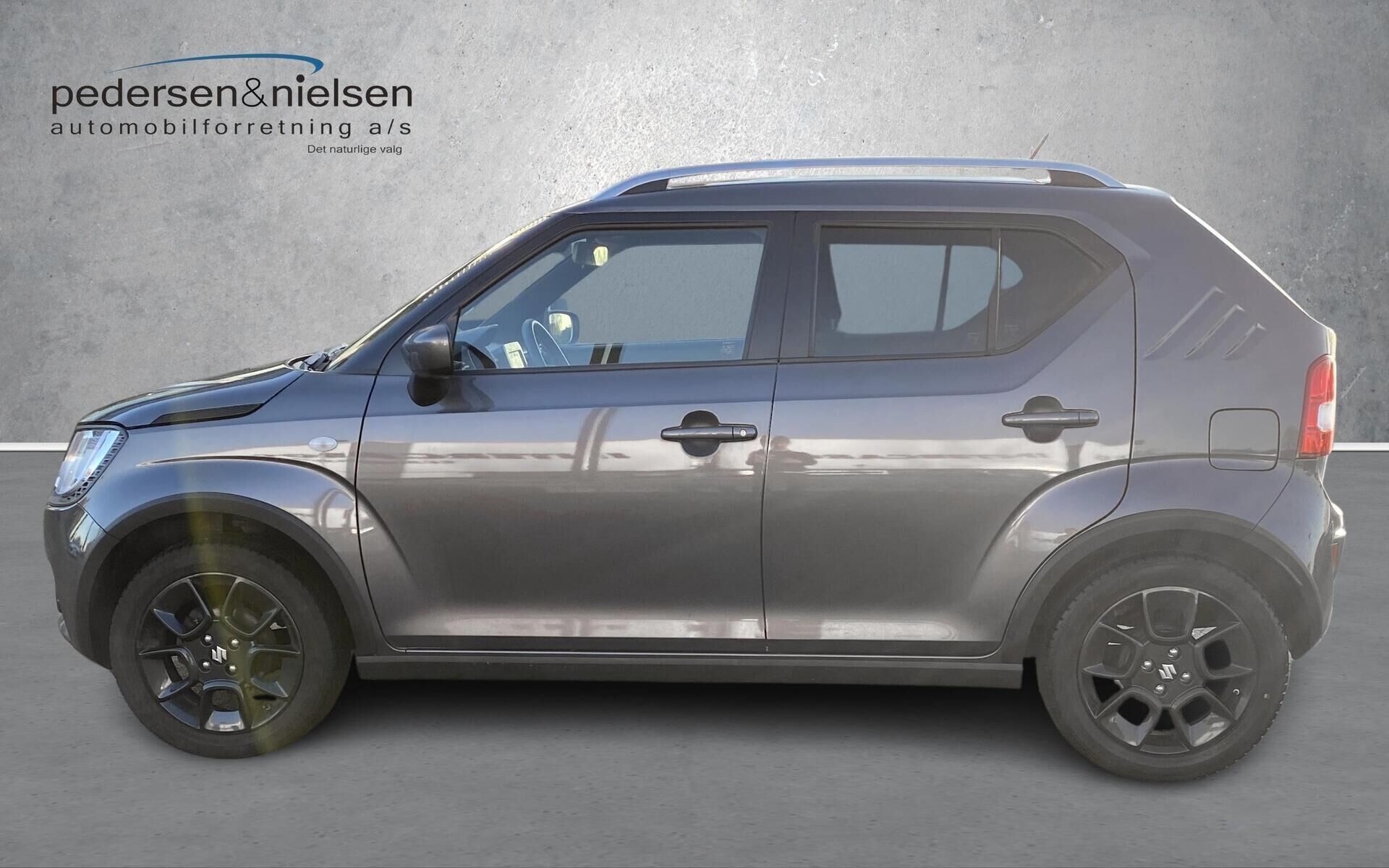 Grå Suzuki Ignis fra 2019