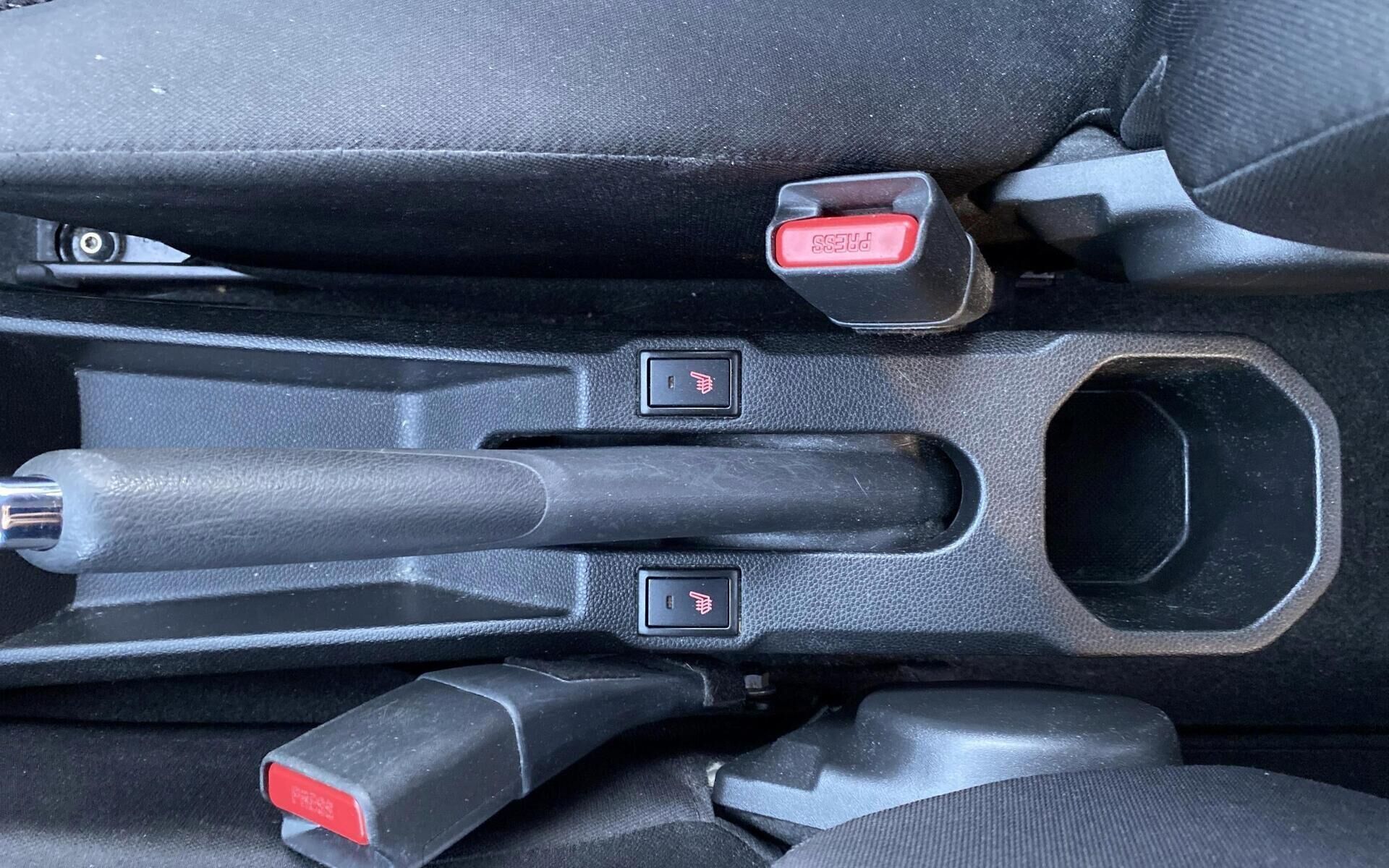 Grå Suzuki Ignis fra 2019