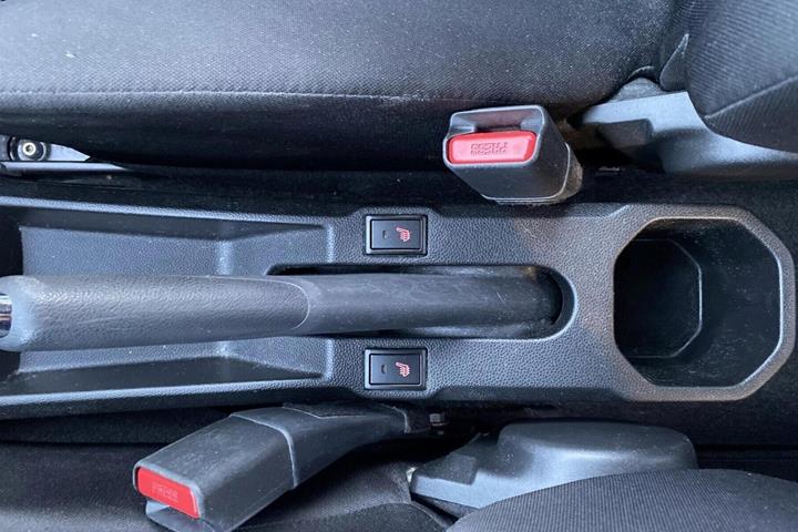 Grå Suzuki Ignis fra 2019