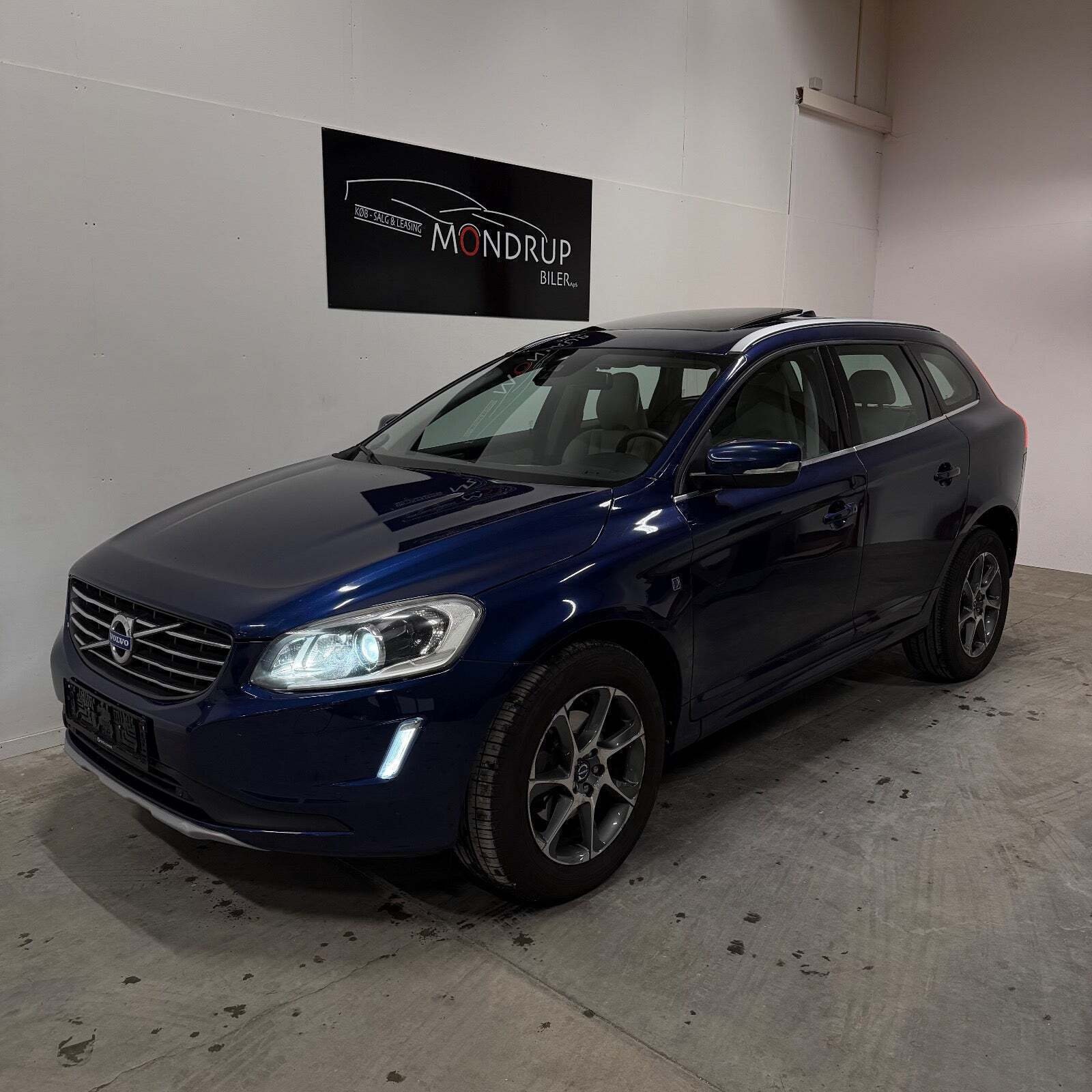 Volvo XC60 2,4 D4 190 Ocean Race aut. AWD