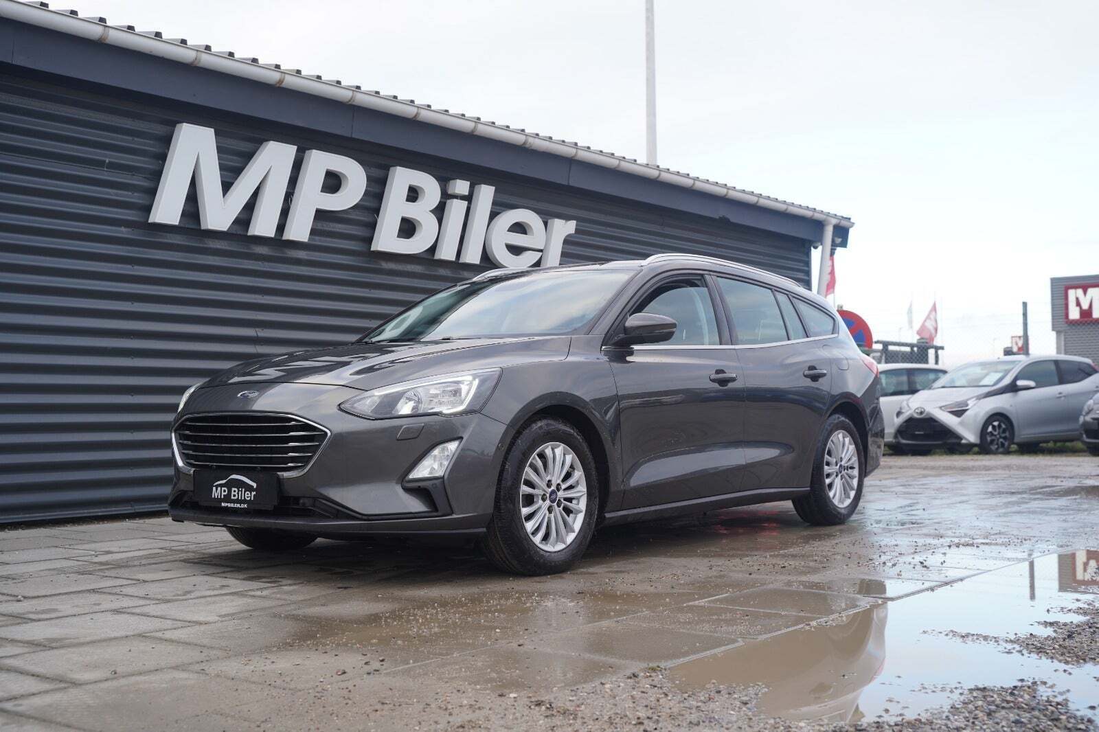 Ford Focus 1,0 EcoBoost Active stc.