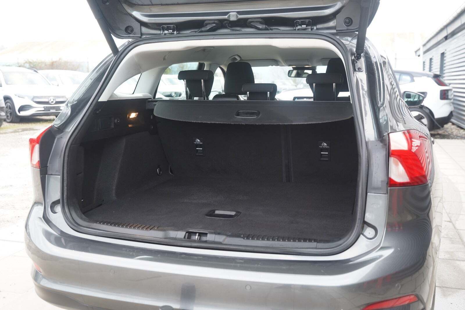 Sort Ford Focus fra 2020