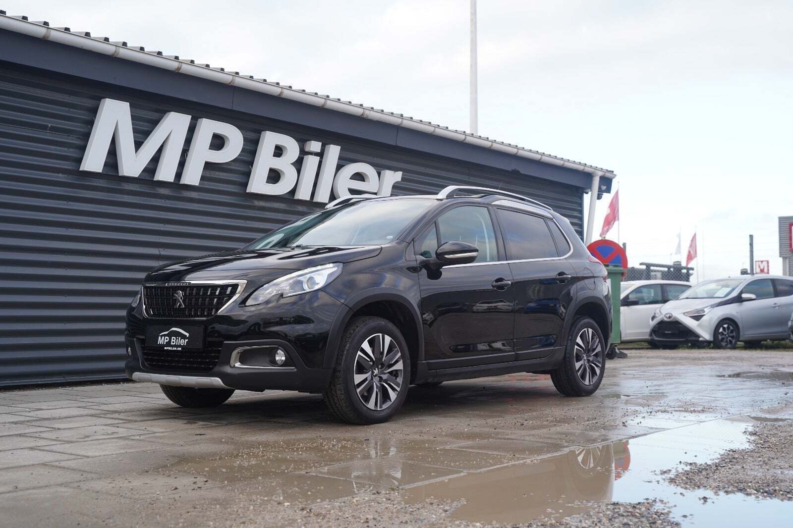 Peugeot 2008 1,2 PureTech 110 Prestige Sky