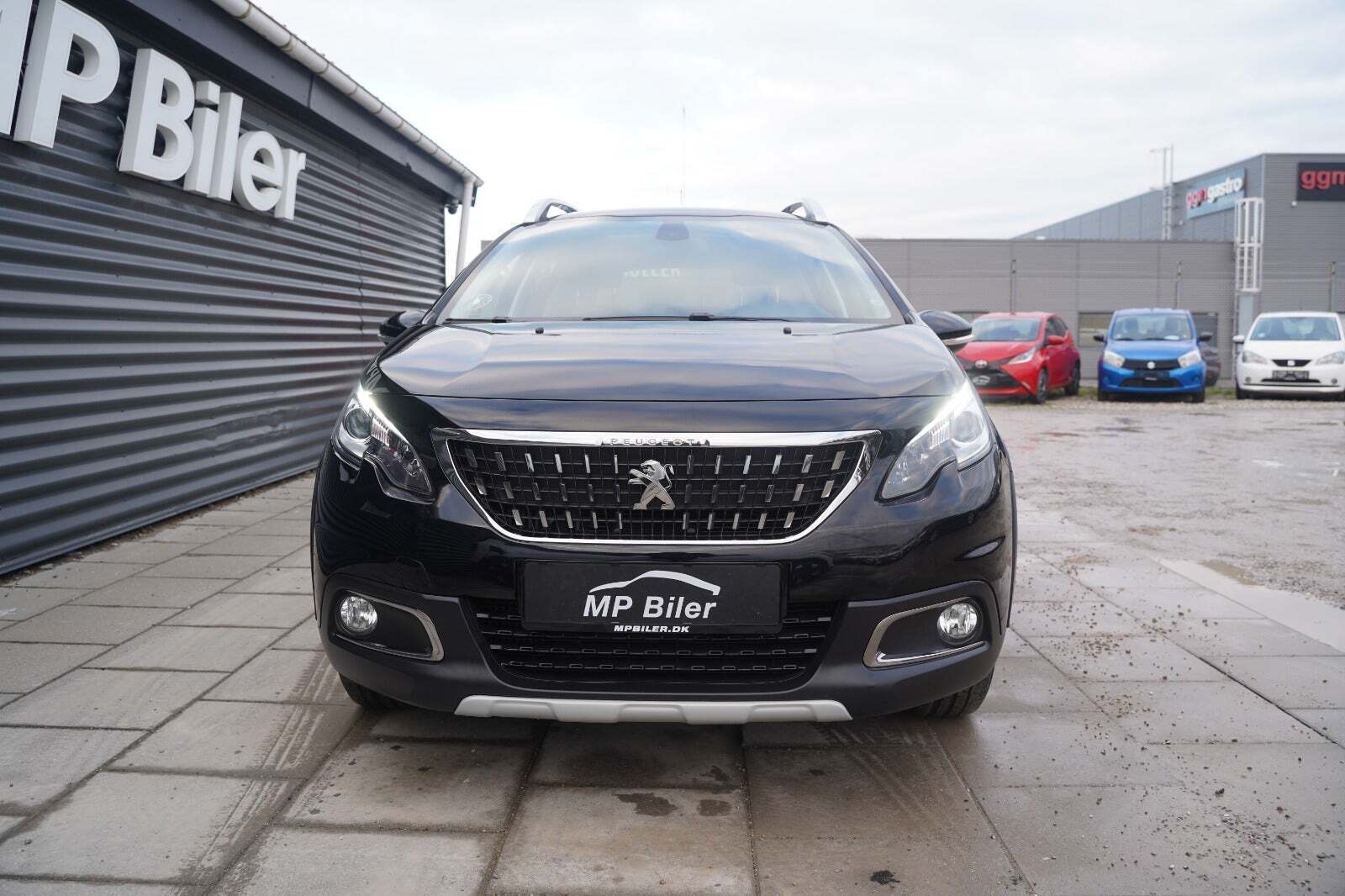 Peugeot 2008 1,2 PureTech 110 Prestige Sky