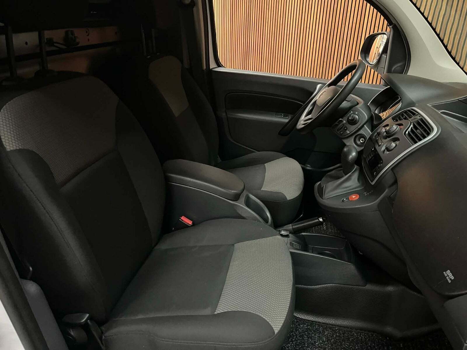 Renault Kangoo 1,5 dCi 90 Express L1 EDC