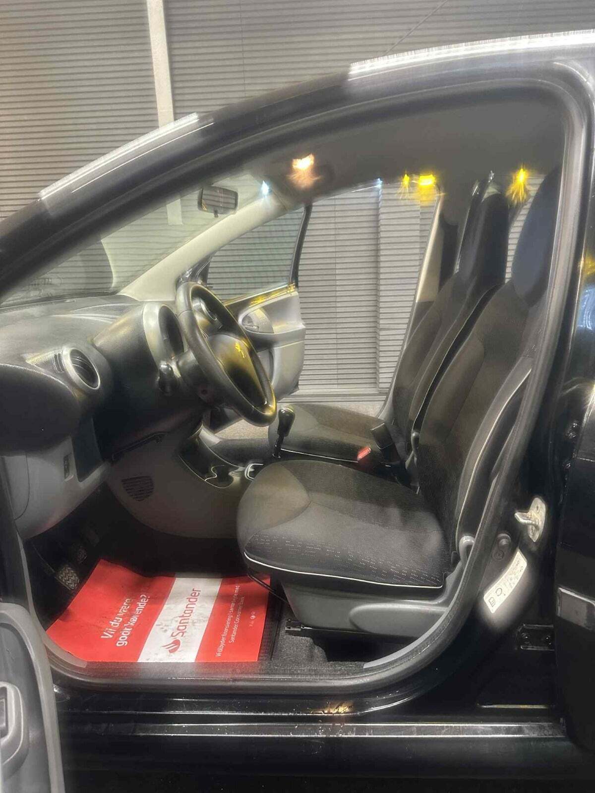 Peugeot 107 1,0 Active