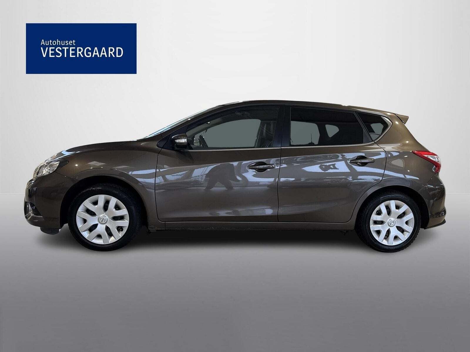 Brun Nissan Pulsar fra 2016