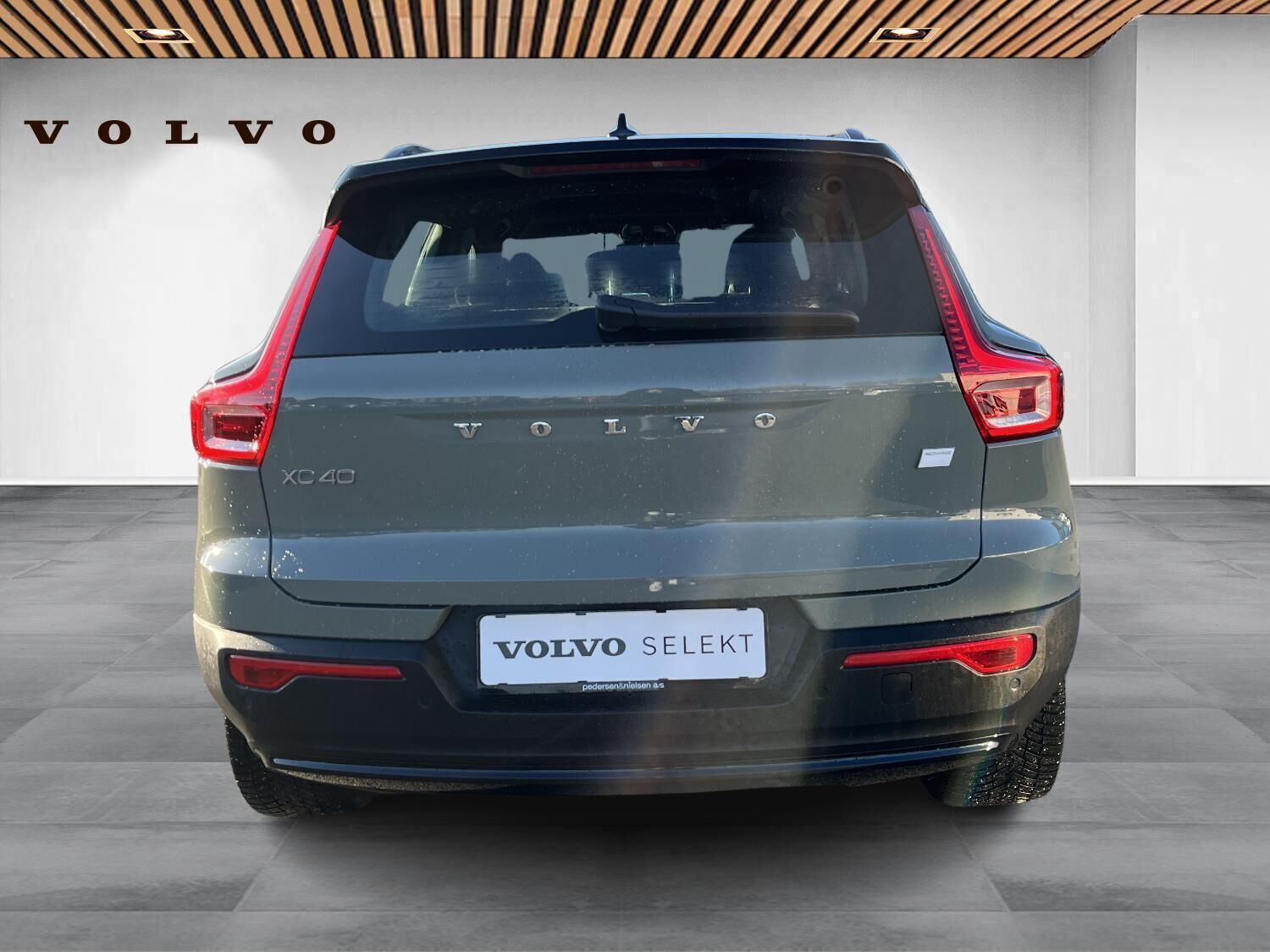 Volvo XC40 Recharge Extended Range Ultimate 252HK 5d Aut.