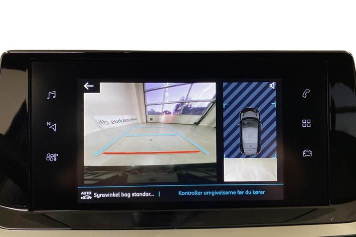 Sort Peugeot e-208 fra 2023