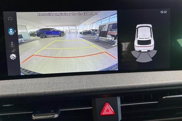 Grå Kia EV6 fra 2025