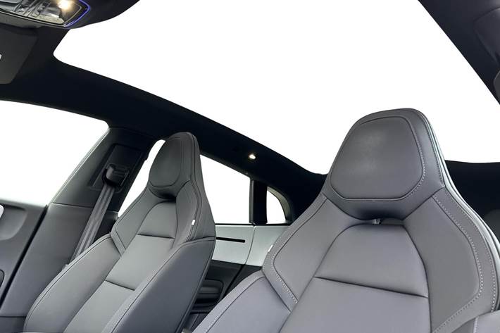 undefined Polestar 4 fra 2025