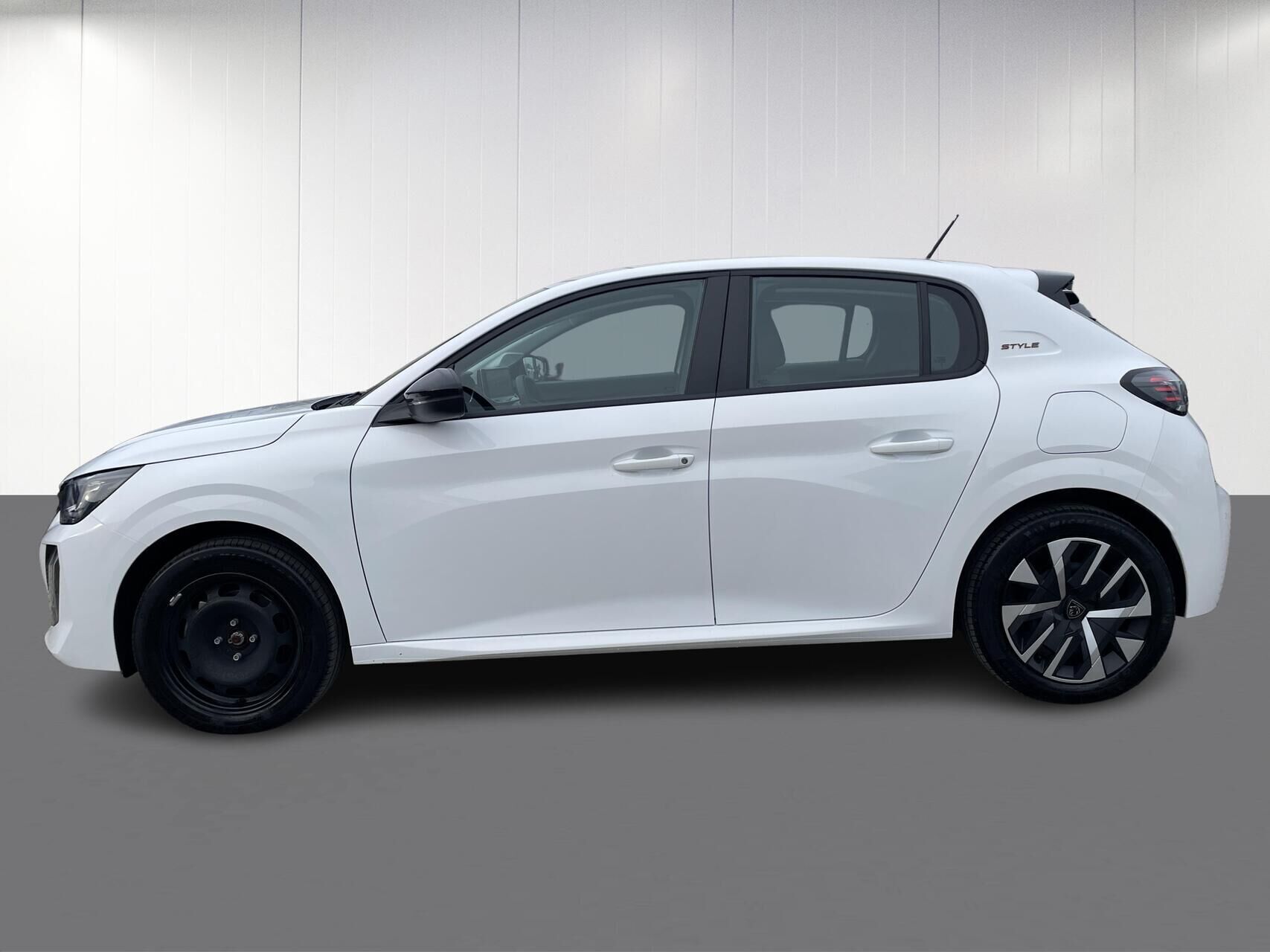 Peugeot e-208 EL Style 136HK 5d Aut.