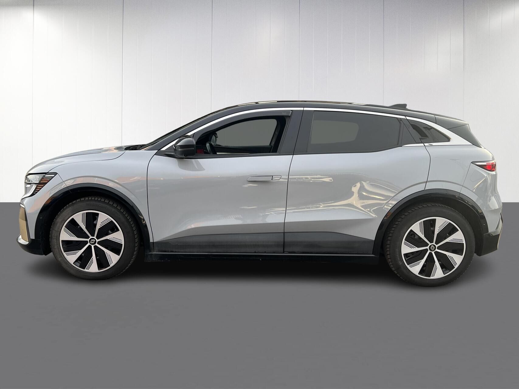 Renault Mégane E-TECH Iconic 220HK 5d Aut.