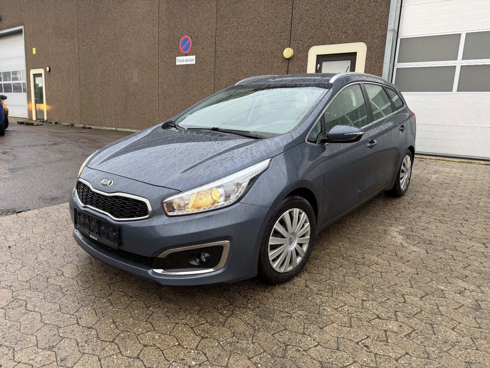 Kia Ceed 1,6 CRDi 136 Premium SW DCT