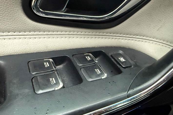 Blå Kia Ceed fra 2016