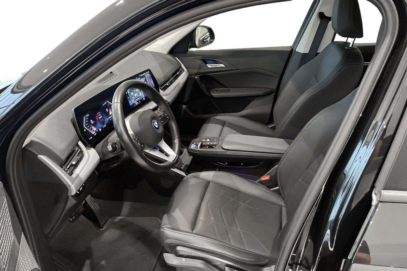 BMW iX1 xDrive30 X-Line